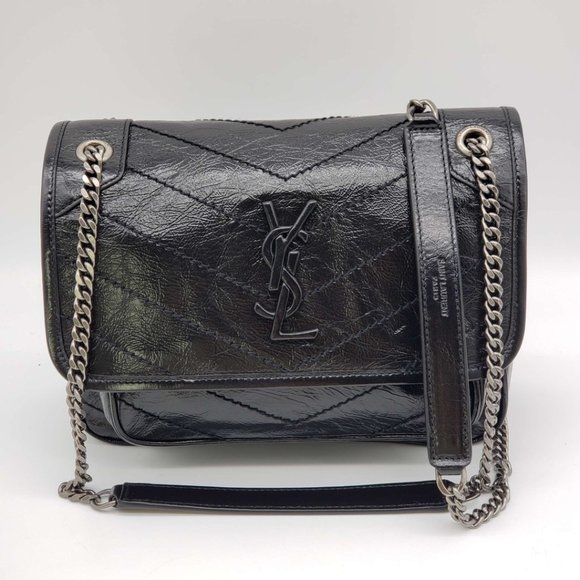 Yves Saint Laurent Handbags - 100% Authentic YSL Yves Saint Laurent NIKI MEDIUM CHAIN BAG IN VINTAGE CRINKLED